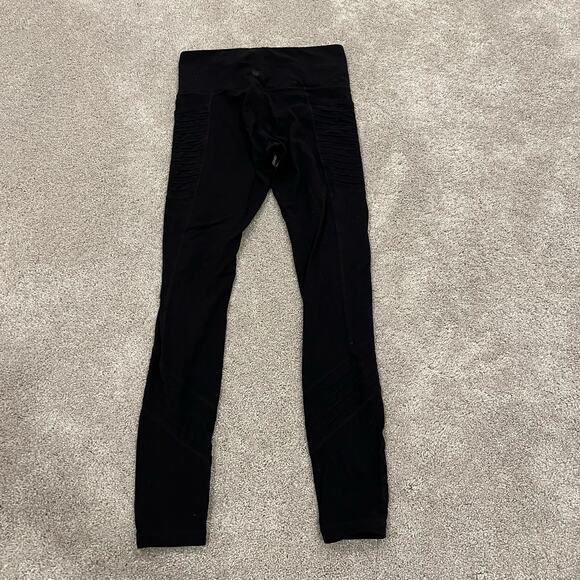 Athleta Women's Ankle Length Black Legging with Pockets‎ Size XS - Picture 3 of 9
